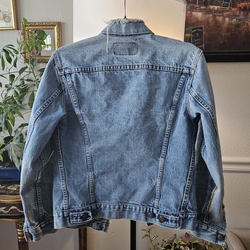 Levi's 1980s truckers denim jacket - size 34 - Picture 2 of 3